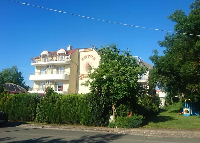 Hotel Feniks Лозенец