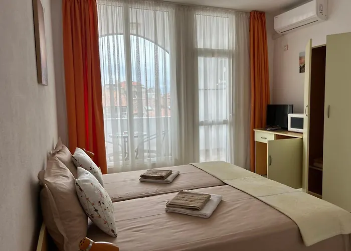Guest House Dani Поморие