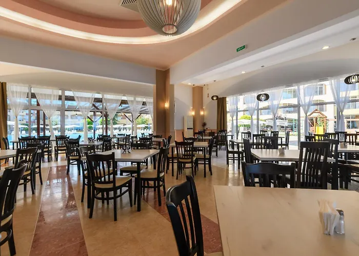 Готелі в Ахелой