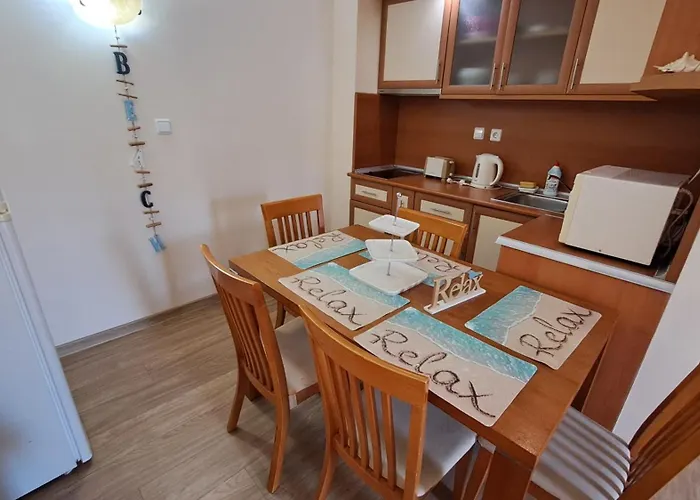 Aquaria Holiday Apartments Sunny Beach
