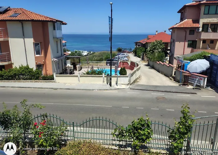 Haustierfreundliches Family Hotel Coral Sosopol