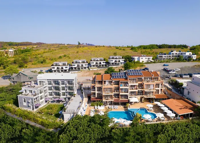 Семеен Хотел Golden Place Sozopol