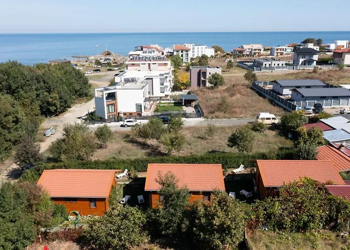 Бунгала Гнездото Bungalows The Nest 1 Лозенец