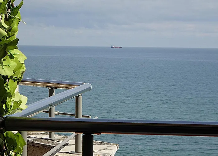 Seafront Apartment im Obzor Beach Resort