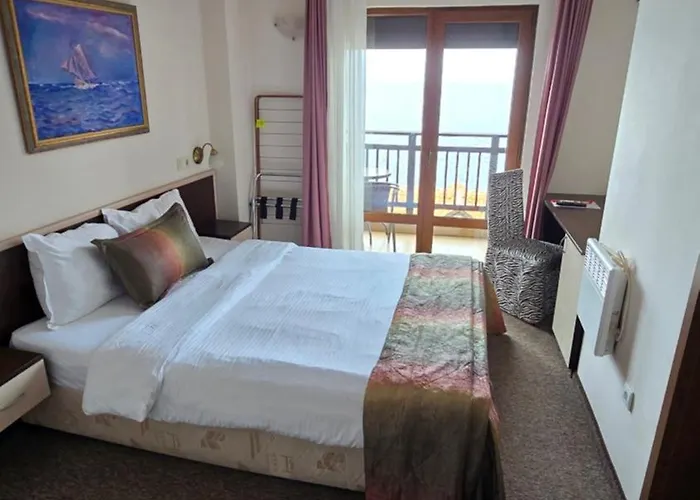 Hotel Diamanti Sosopol Mit Golfplatz
