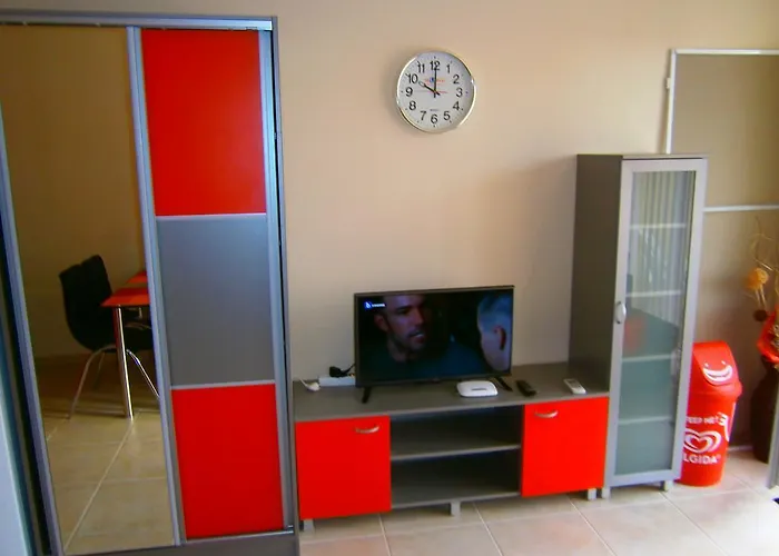 Pet friendly Apartament Stefi II Pomorie