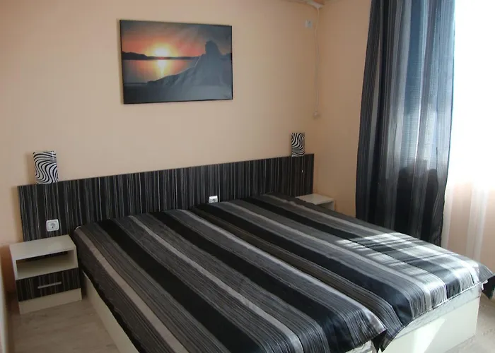 Haustierfreundliches Guest House Perla Obsor