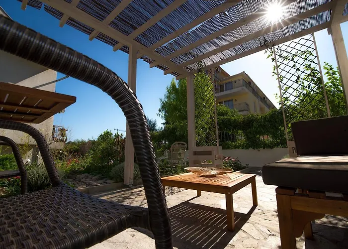 The Poolhouse Appartement Sunny Beach