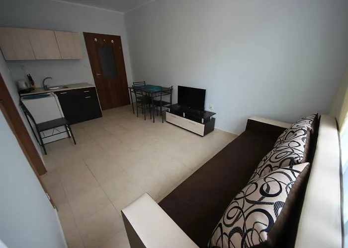 Sunny Day 2 - Menada Apartments Sunny Beach admite animales