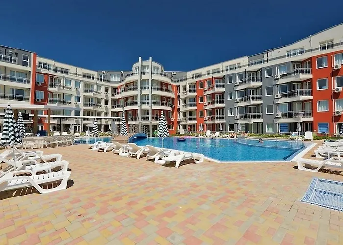Emberli Aparthotel Лозенец