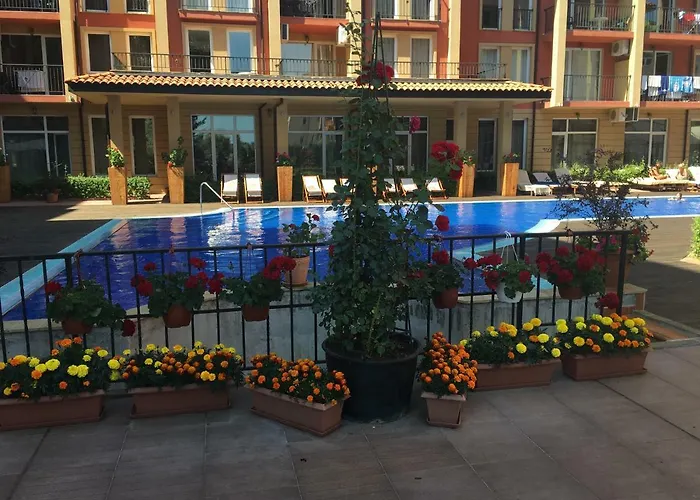 Pet friendly Sunny View Studio Apartment Sunny Beach