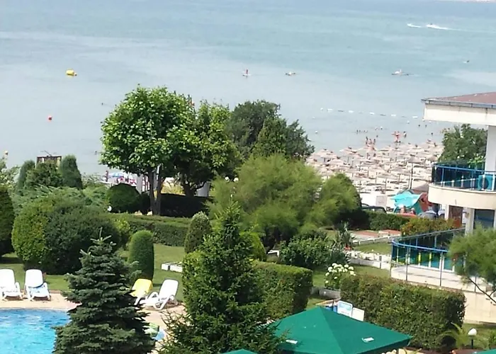 Hotel Riviera Complex 6 Święty Włas