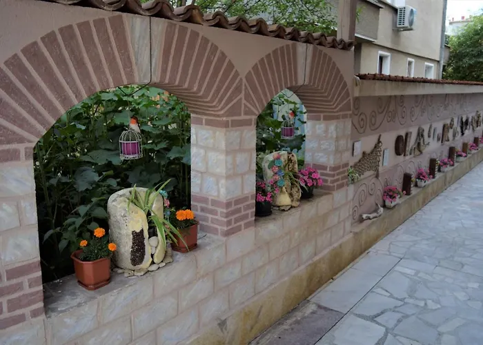 Guest House Gloria Nessebar